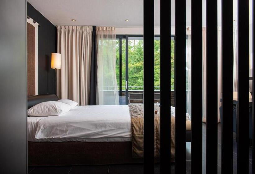 اتاق لوکس, Restaurant De Echoput