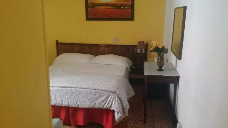 اتاق استاندارد یک نفره, Family Hotel Balbi