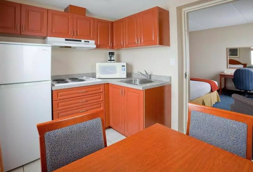 Deluxe-huone, Holiday Inn Express Hotel & Suites Barrie, An Ihg