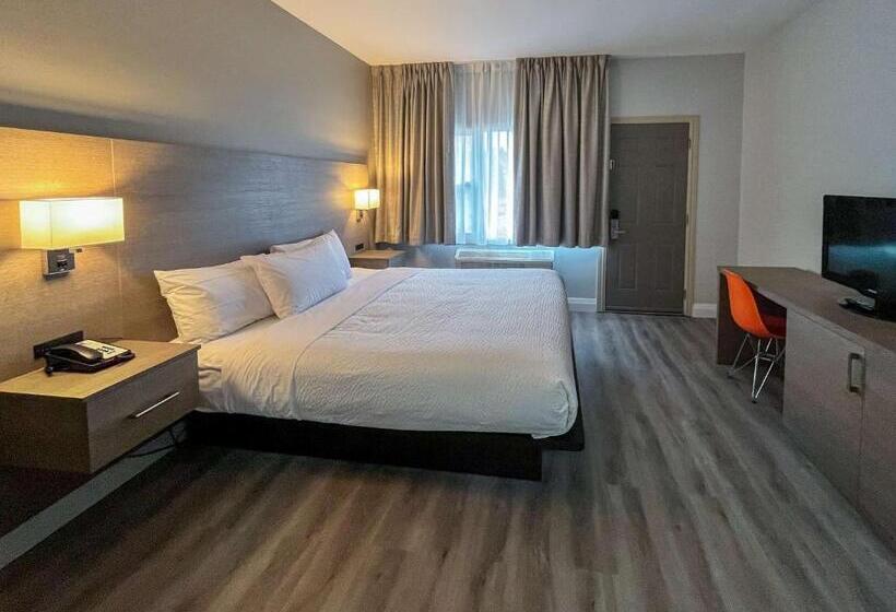 غرفة قياسية سرير كينج, Motel 6 Sault Ste. Marie, On