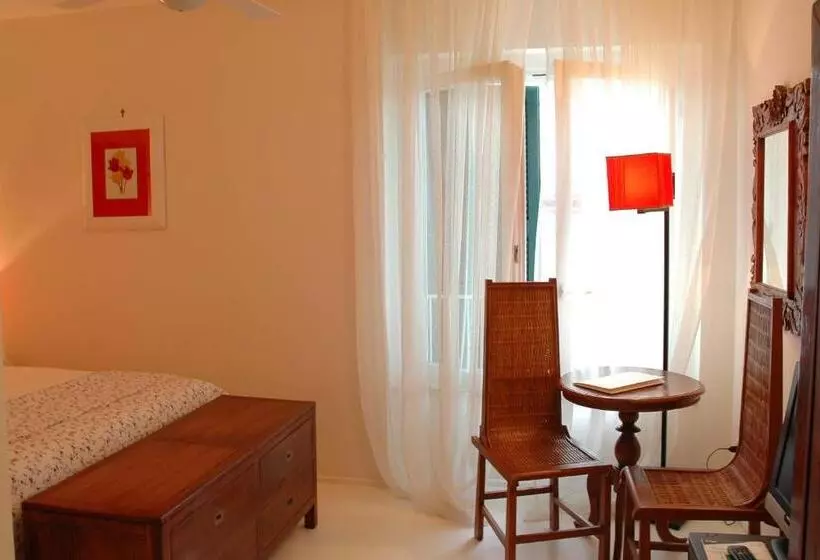 Superior-huone, Il San Francesco Charming