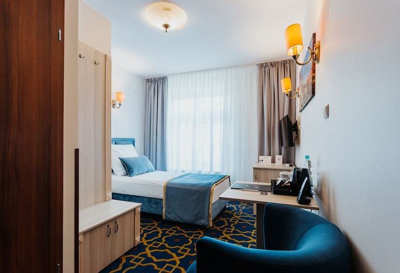 スタンダードシングルルーム, Jan