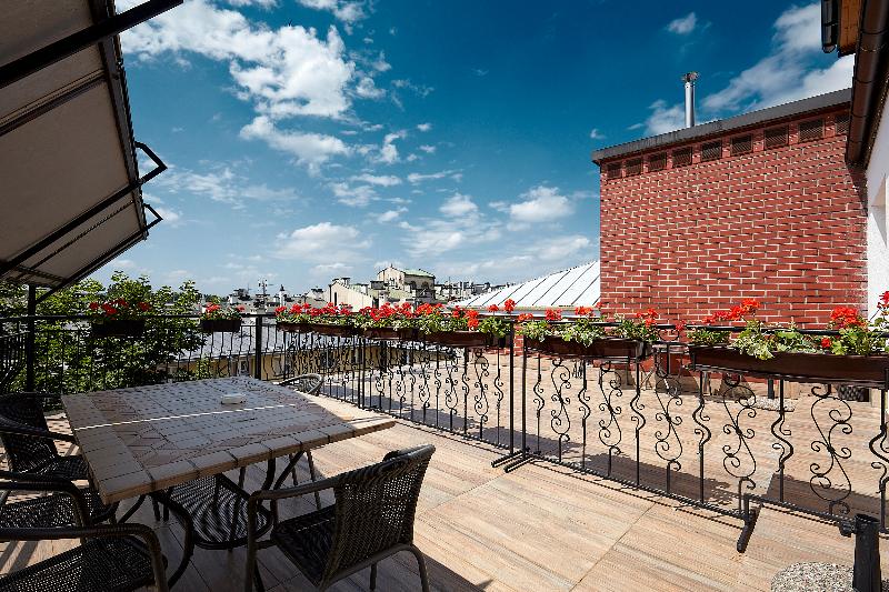 １ベッドルームアパートメント, Jan