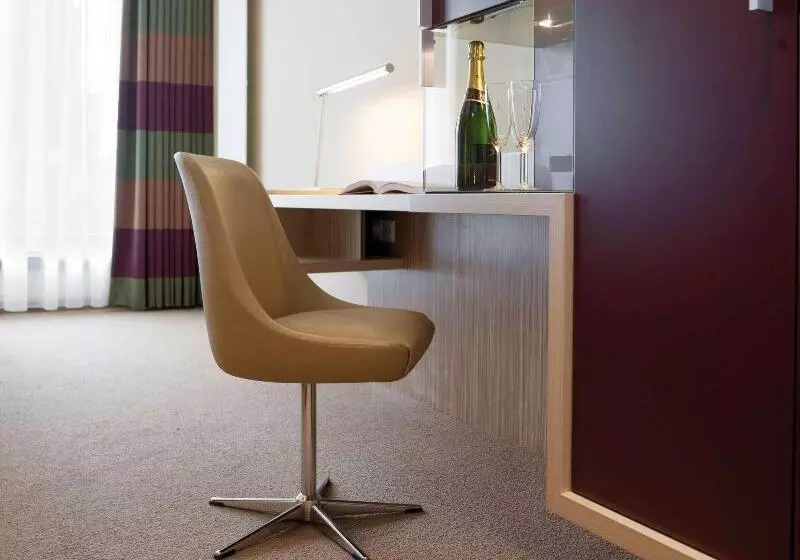 スタンダードルーム, Mövenpick Hotel Frankfurt City Messe