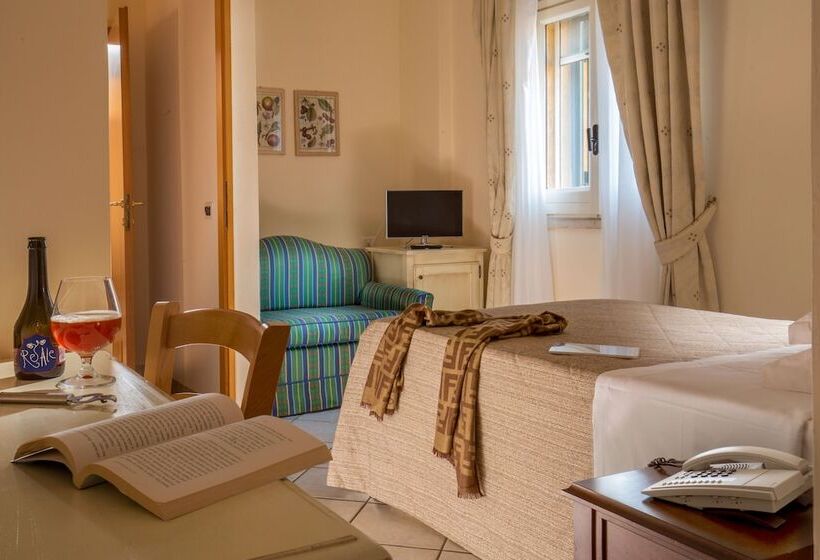 חדר סטנדרט יחיד, Selva Candida