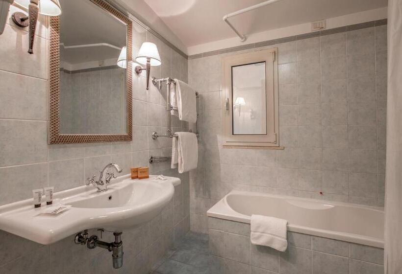 חדר סטנדרט יחיד, Selva Candida