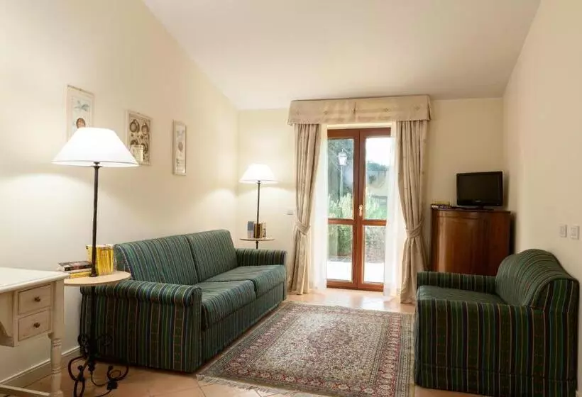 2 Bedroom Apartment Garden View, Selva Candida