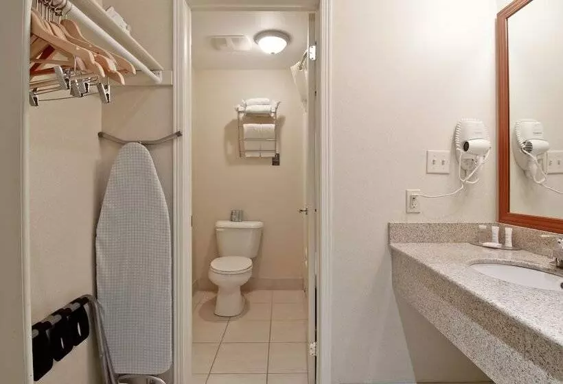 Standard-huone 2 Parivuodetta, Travelodge By Wyndham Trenton