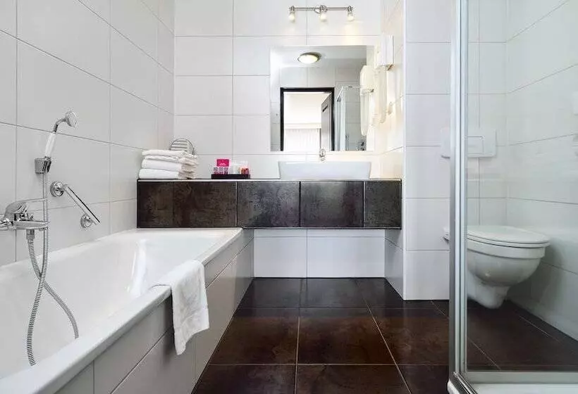 コンフォートルーム, Van Der Valk Hotel  S Hertogenbosch – Vught