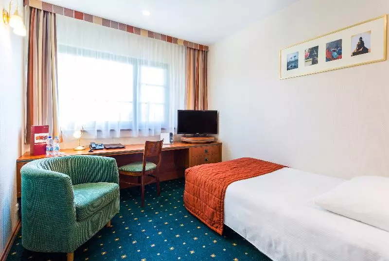 スタンダードシングルルーム, Qubus Hotel Gorzów Wielkopolski