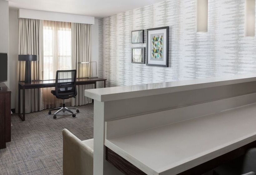 جناح, Residence Inn By Marriott Corona Riverside