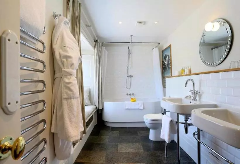 スタンダードルーム, The Ickworth Hotel And Apartments   A Luxury Family