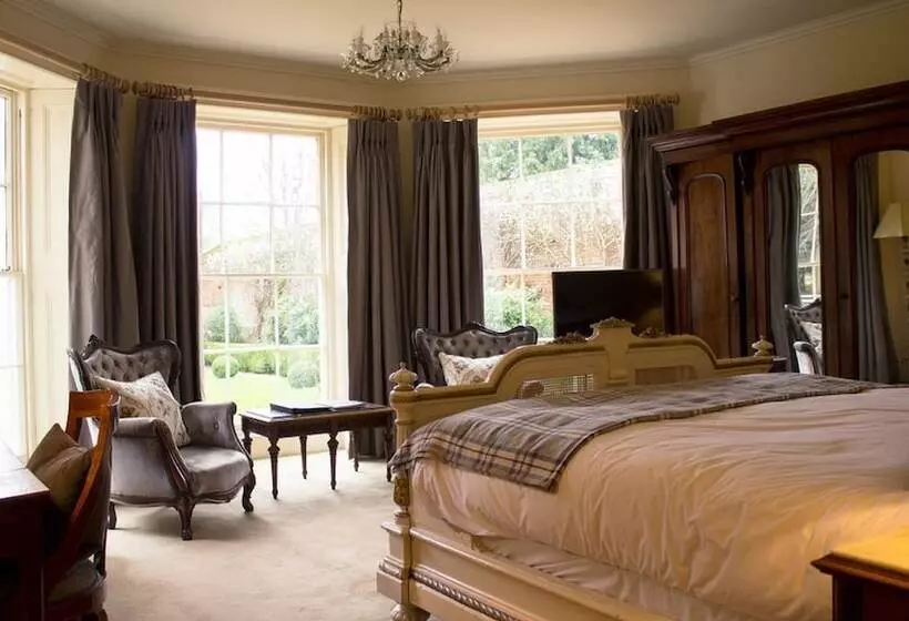 スタンダードルーム, The Ickworth Hotel And Apartments   A Luxury Family