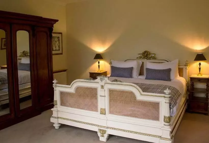 スタンダードルーム, The Ickworth Hotel And Apartments   A Luxury Family