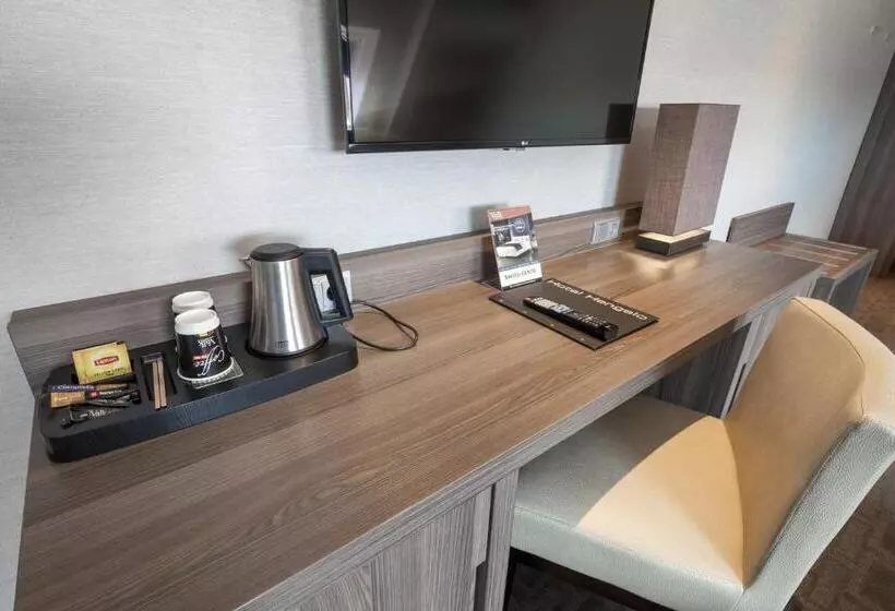 スーペリアトリプルルーム, Van Der Valk Hotel Hengelo