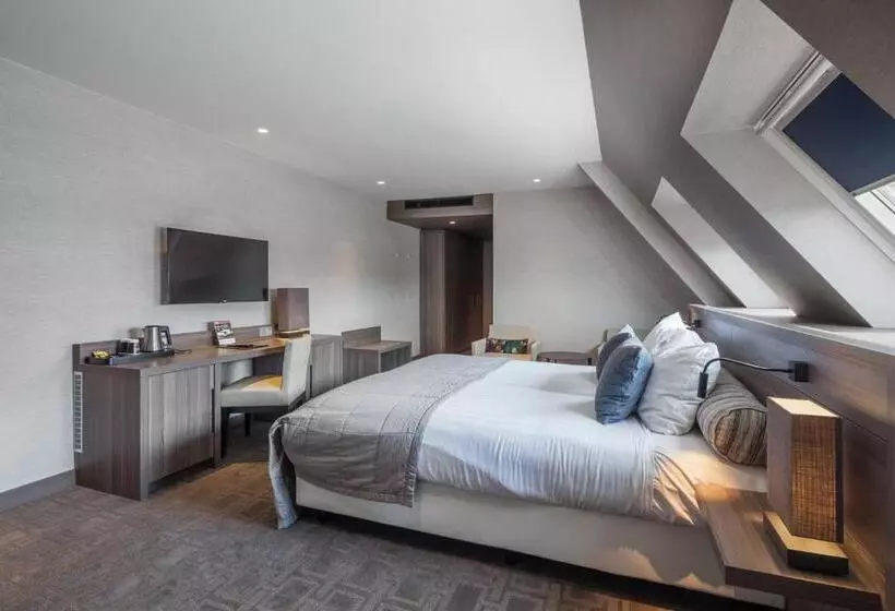 スーペリアトリプルルーム, Van Der Valk Hotel Hengelo