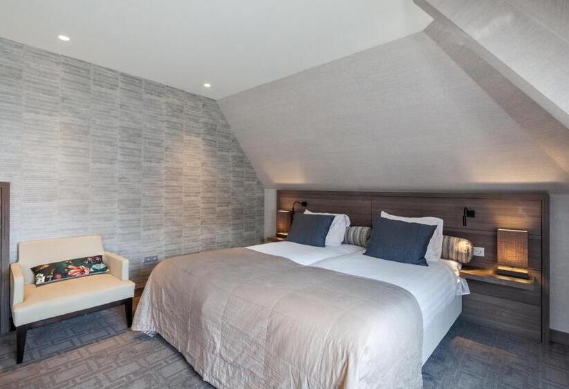 חדר סופריור לארבעה, Van Der Valk Hotel Hengelo