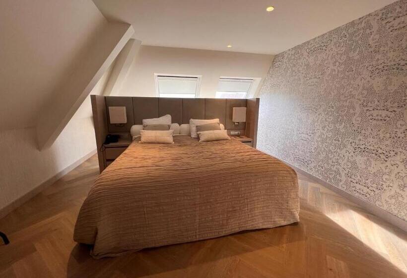 סוויטה עם ג'קוזי, Van Der Valk Hotel Hengelo