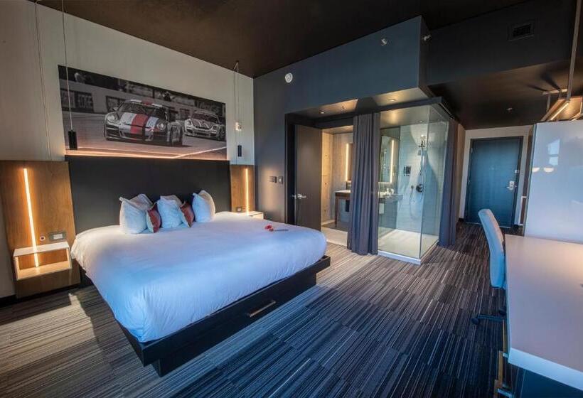 اتاق سوپریور با تخت بزرگ, Grand Times Hotel – Aeroport De Quebec