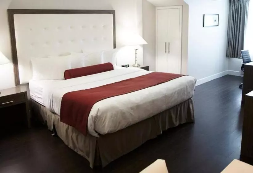 سوئیت با تخت بزرگ, Admiral Inn Mississauga