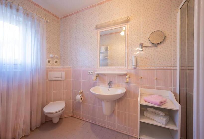 컴포트 싱글 룸, Ambient Hotel Am Europakanal