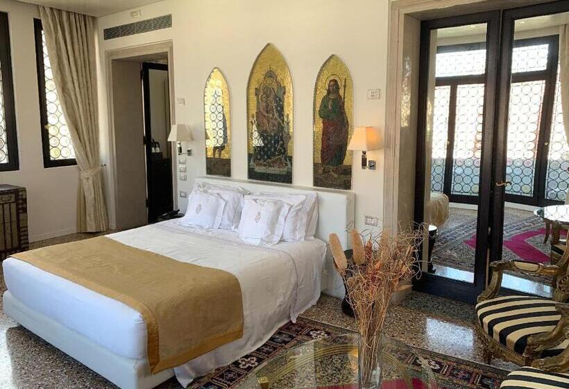 سوئیت جونیور با چشم‌انداز باغ, Ca  Nigra Lagoon Resort