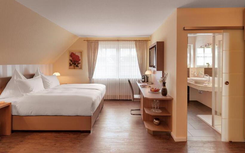 豪华房间, Der Romantik Hof Greetsiel