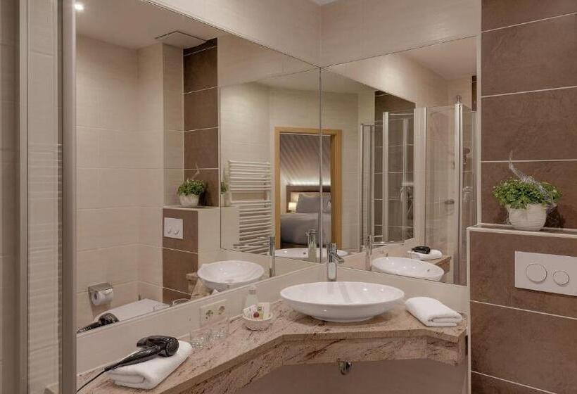 高级客房, Der Romantik Hof Greetsiel