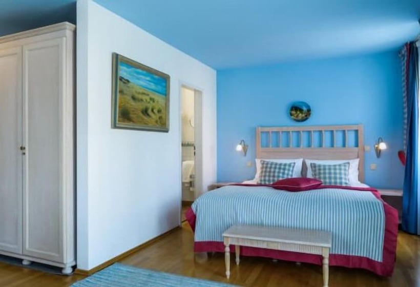 Номер Стандарт, Henry