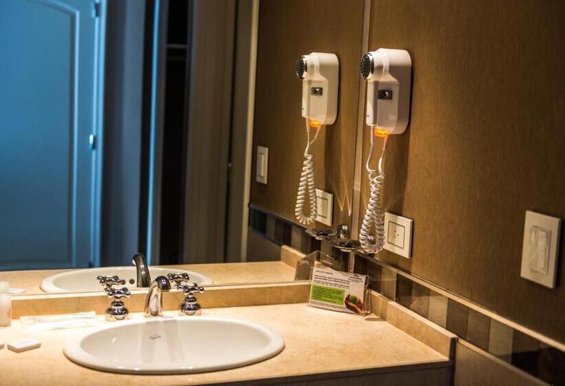 スイート, Howard Johnson Resort Spa & Convention Center