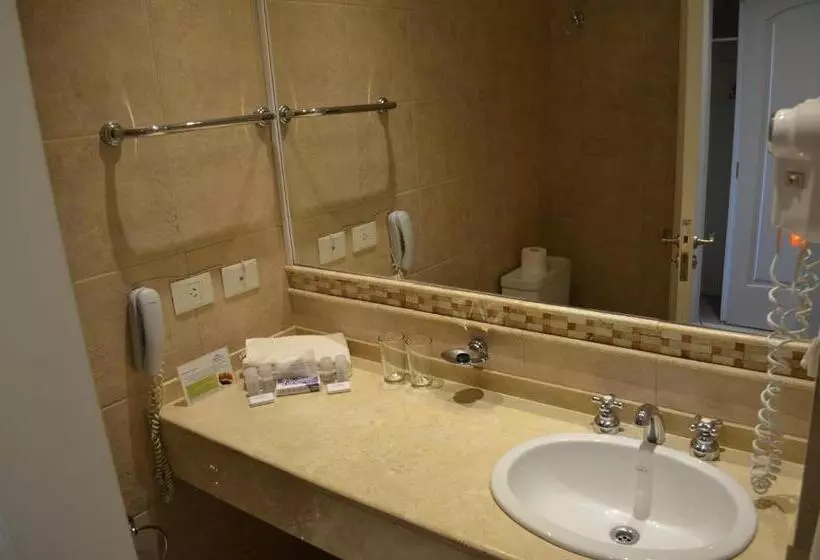 スタンダードルーム, Howard Johnson Resort Spa & Convention Center