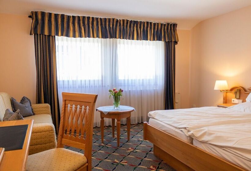 컴포트 룸, Landgasthof Hotel Hirsch