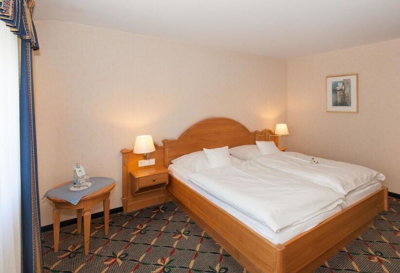コンフォートルーム, Landgasthof Hotel Hirsch