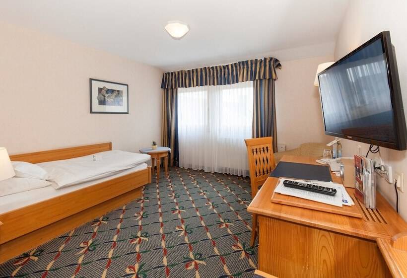 Номер Комфорт Индивидуальный, Landgasthof Hotel Hirsch
