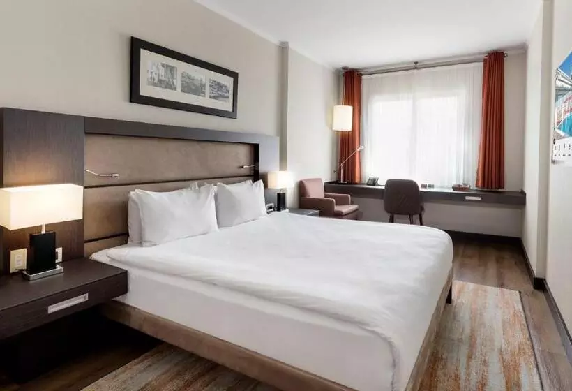 スタンダードルーム, Ramada Plaza By Wyndham Istanbul City Center