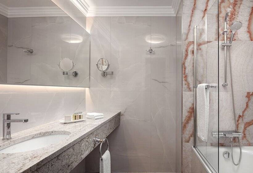 سوییت جونیور, Art Deco Imperial