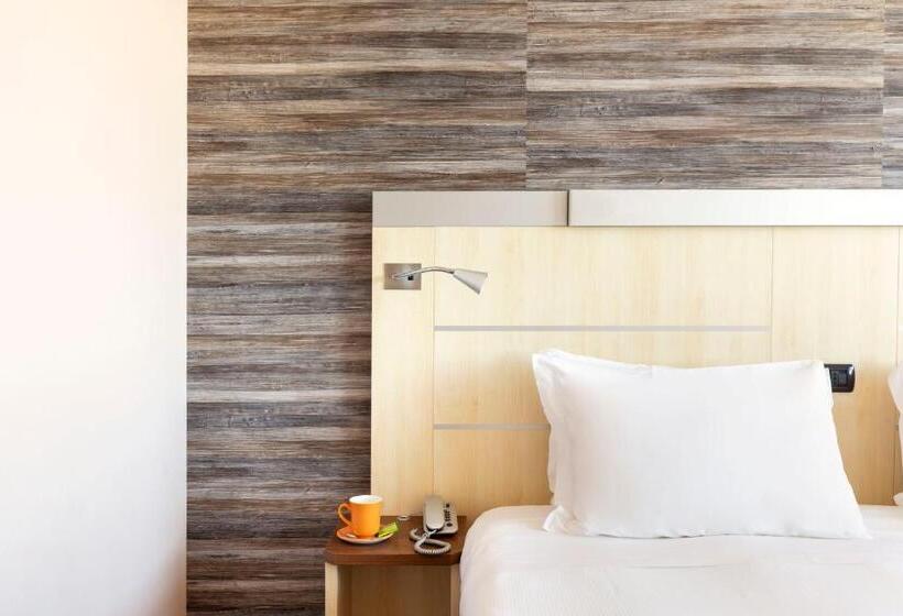 Номер Superior, B&b Hotel Cherasco Langhe