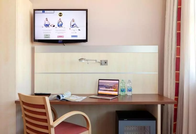 スーペリアールーム, B&b Hotel Cherasco Langhe