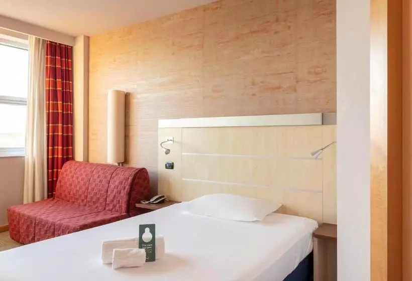 エコノミールーム, B&b Hotel Cherasco Langhe