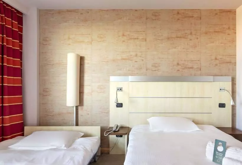 身障者適用スタンダードルーム, B&b Hotel Cherasco Langhe
