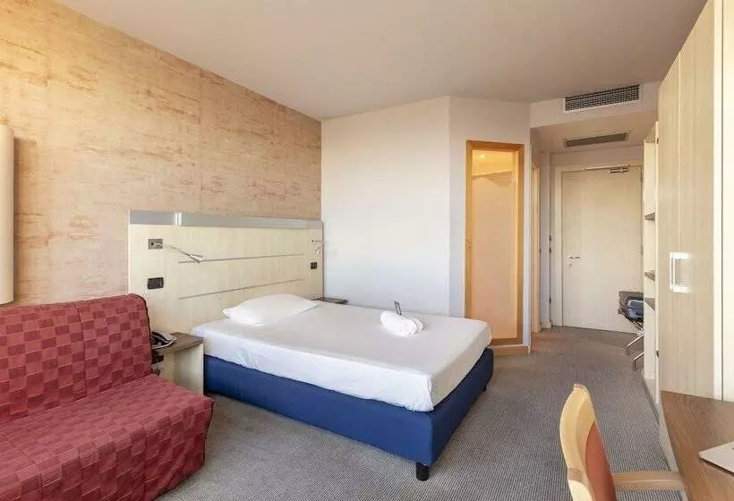 エコノミールーム, B&b Hotel Cherasco Langhe