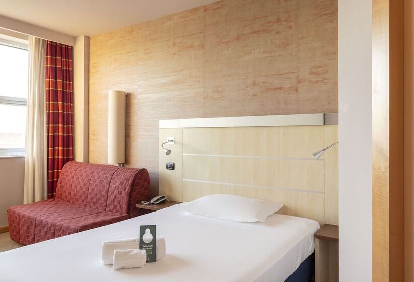 エコノミールーム, B&b Hotel Cherasco Langhe