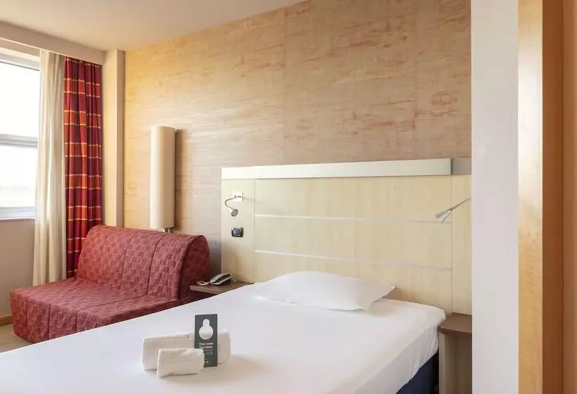 エコノミールーム, B&b Hotel Cherasco Langhe