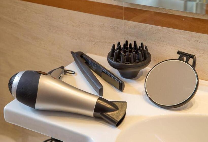 اتاق لوکس با تخت بزرگ, Best Western Hotel Viterbo