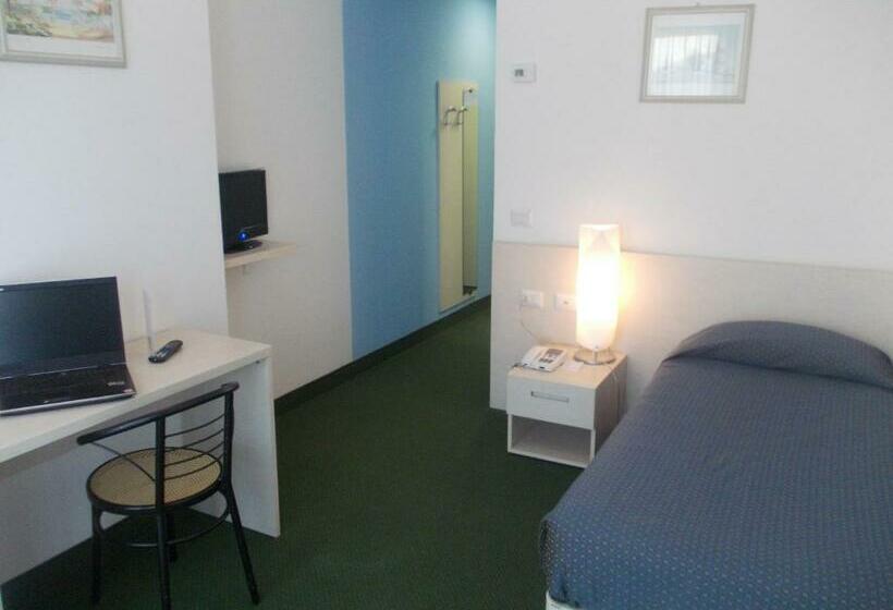 חדר סטנדרט יחיד, Croce Bianca