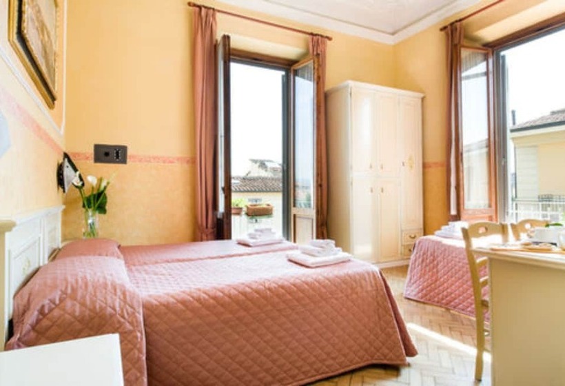 Economy Quadruple Room, Fiorita