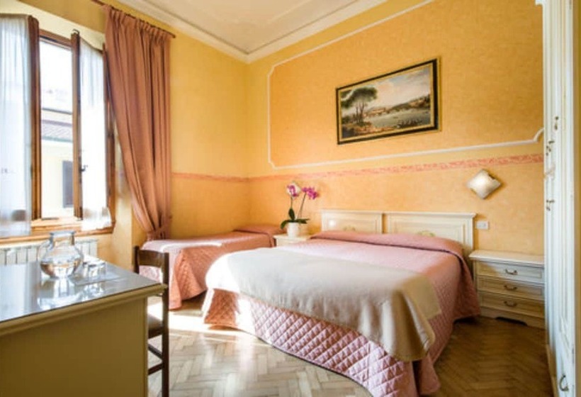 اتاق استاندارد سه نفره, Fiorita