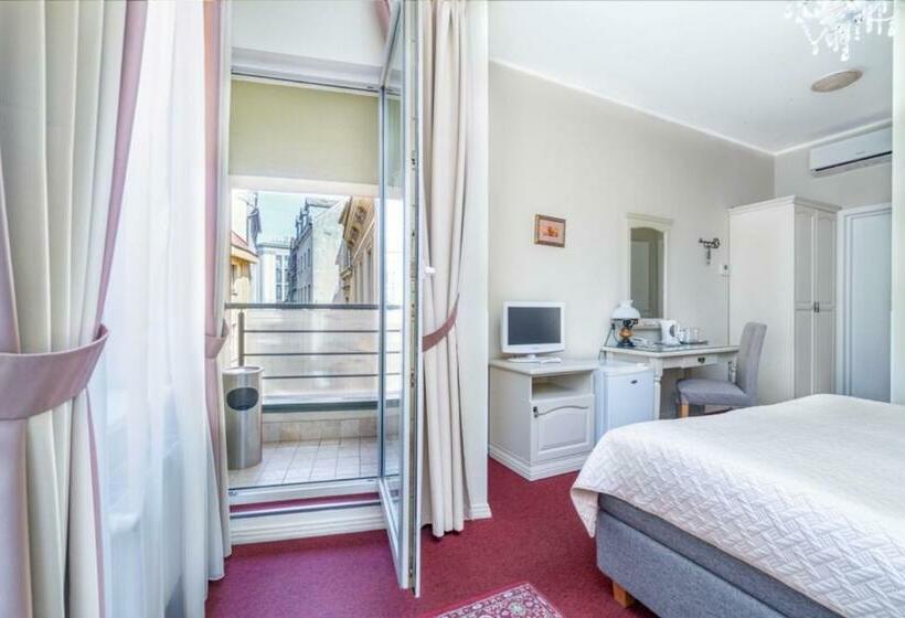 اتاق استاندارد, Forums Boutique