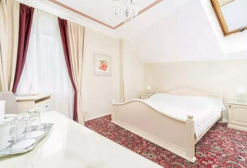 اتاق سوپریور, Forums Boutique