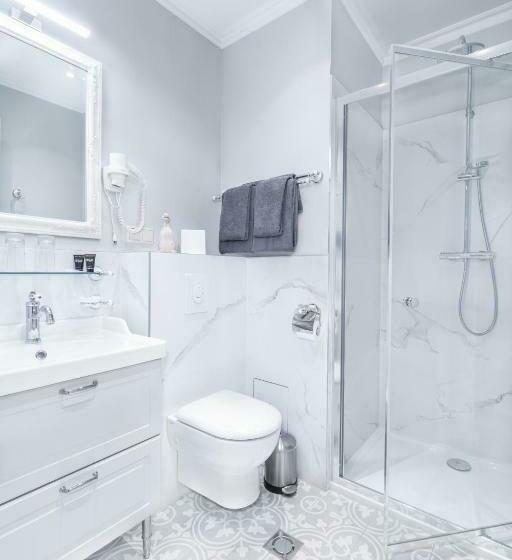 اتاق استاندارد, Forums Boutique